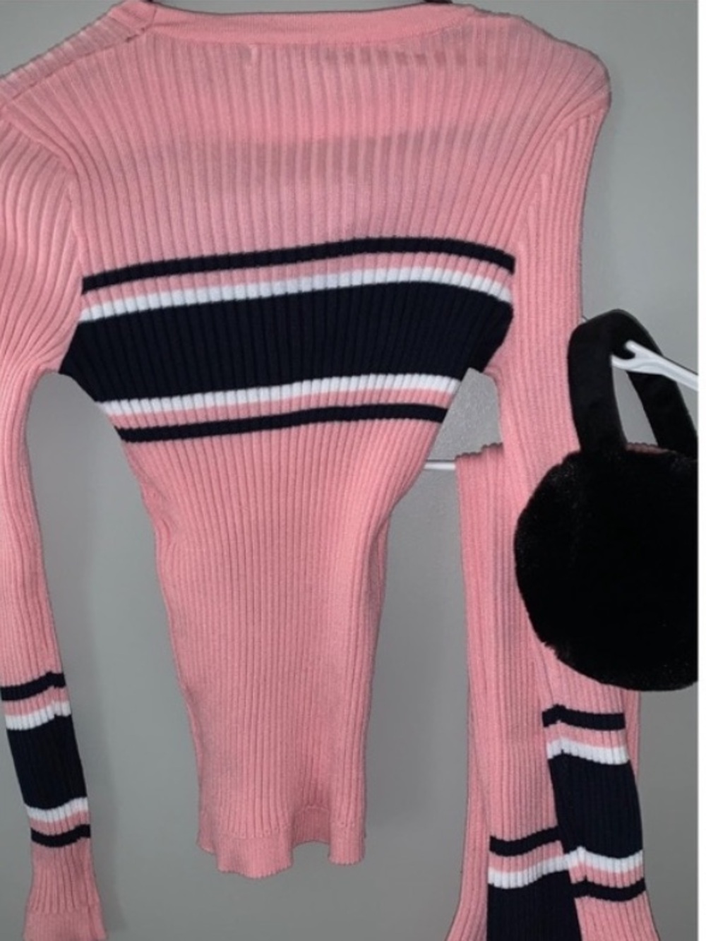 💕Pink and Black Sweater with pants set with earmuffs